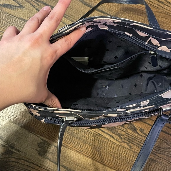 NWOT nylon Kate Spade handbag - Picture 2 of 3